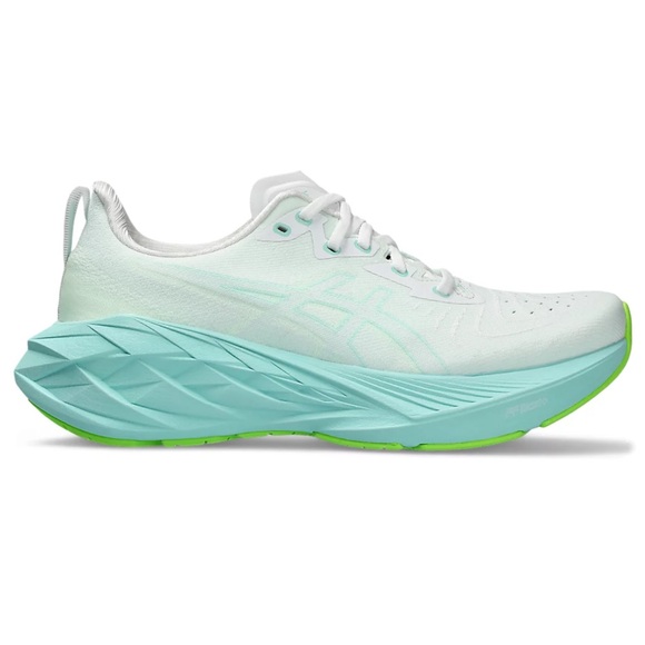 ASICS Novablast - Picture 1 of 5